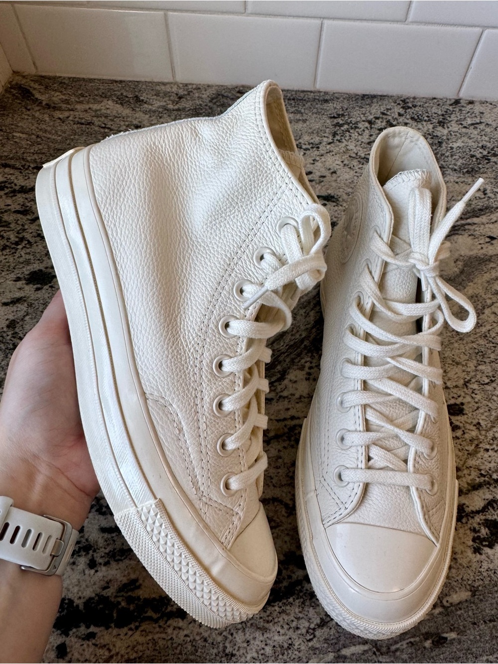 Converse Chuck 70 High Ivory Leather. Size 8.5. Like new!